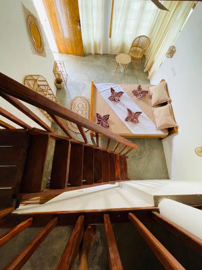 Pompon Hotel Pottuvil Kültér fotó